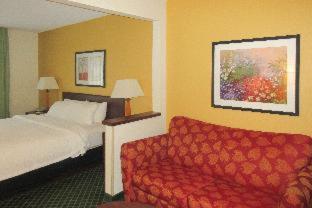 Wingate By Wyndham Uniontown Hotel Стая снимка
